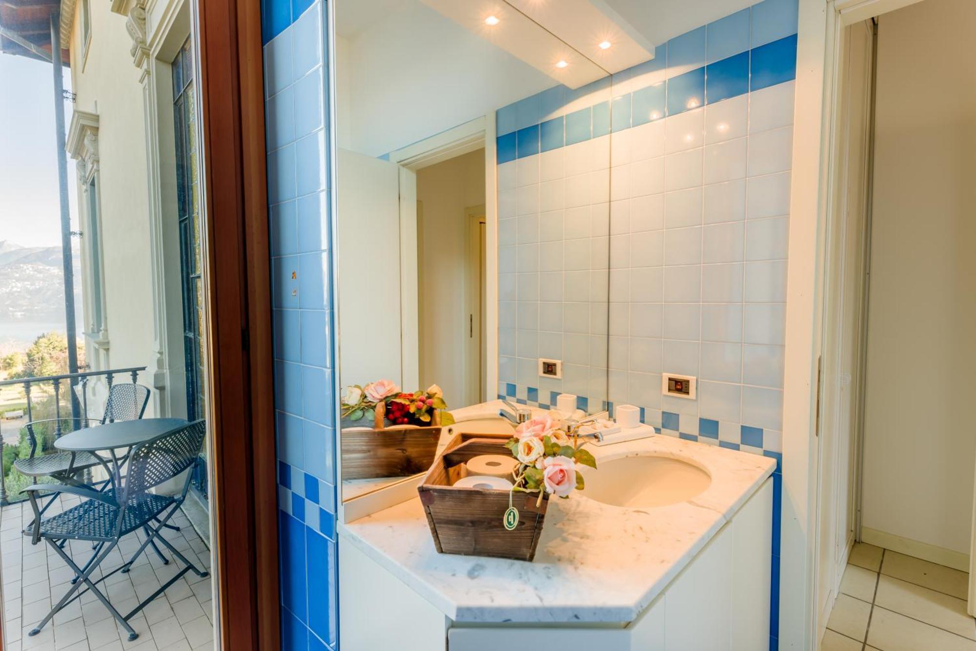 Regal Villa With Como Lake View And Free Parking Bellagio Exterior photo